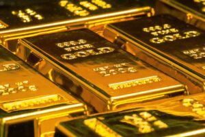 Investing in Gold Mining Stocks in 2023